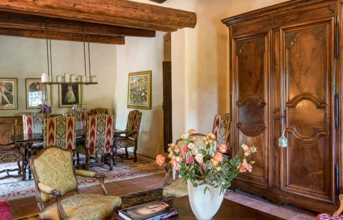 Spacious open-plan living and dining area for relaxing and gathering.